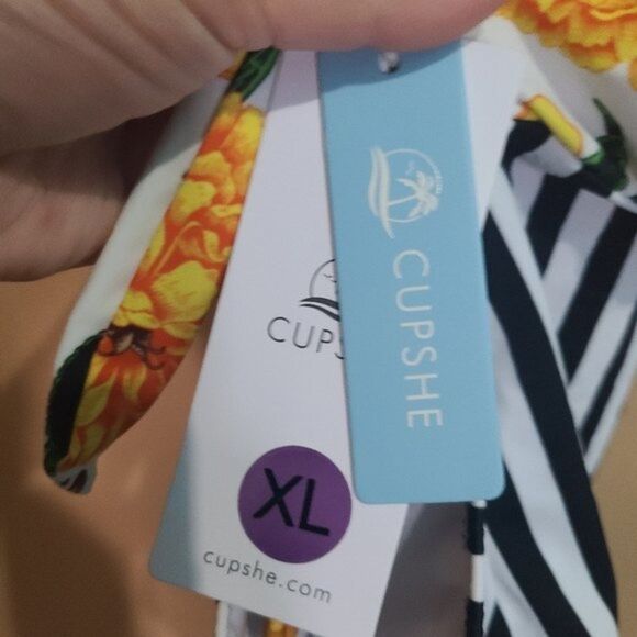 Cupshe orange Floral And Black Stripe One-Piece criss cross Back swimsuit - Picture 10 of 10